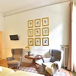 Mihlton Barcelona Boutique B&B