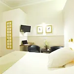 Mihlton Barcelona Boutique B&B